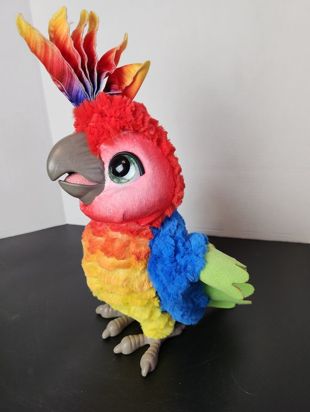 Hasbro FurReal Rock-a-too Parrot, the Show Bird - Toys interactive pet